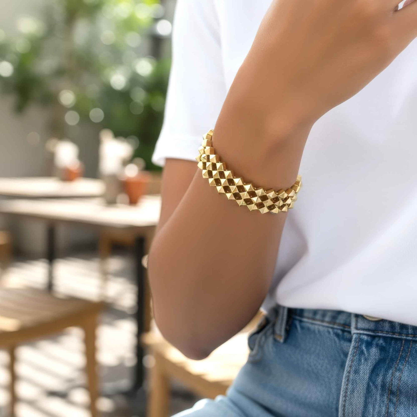 Bracelet